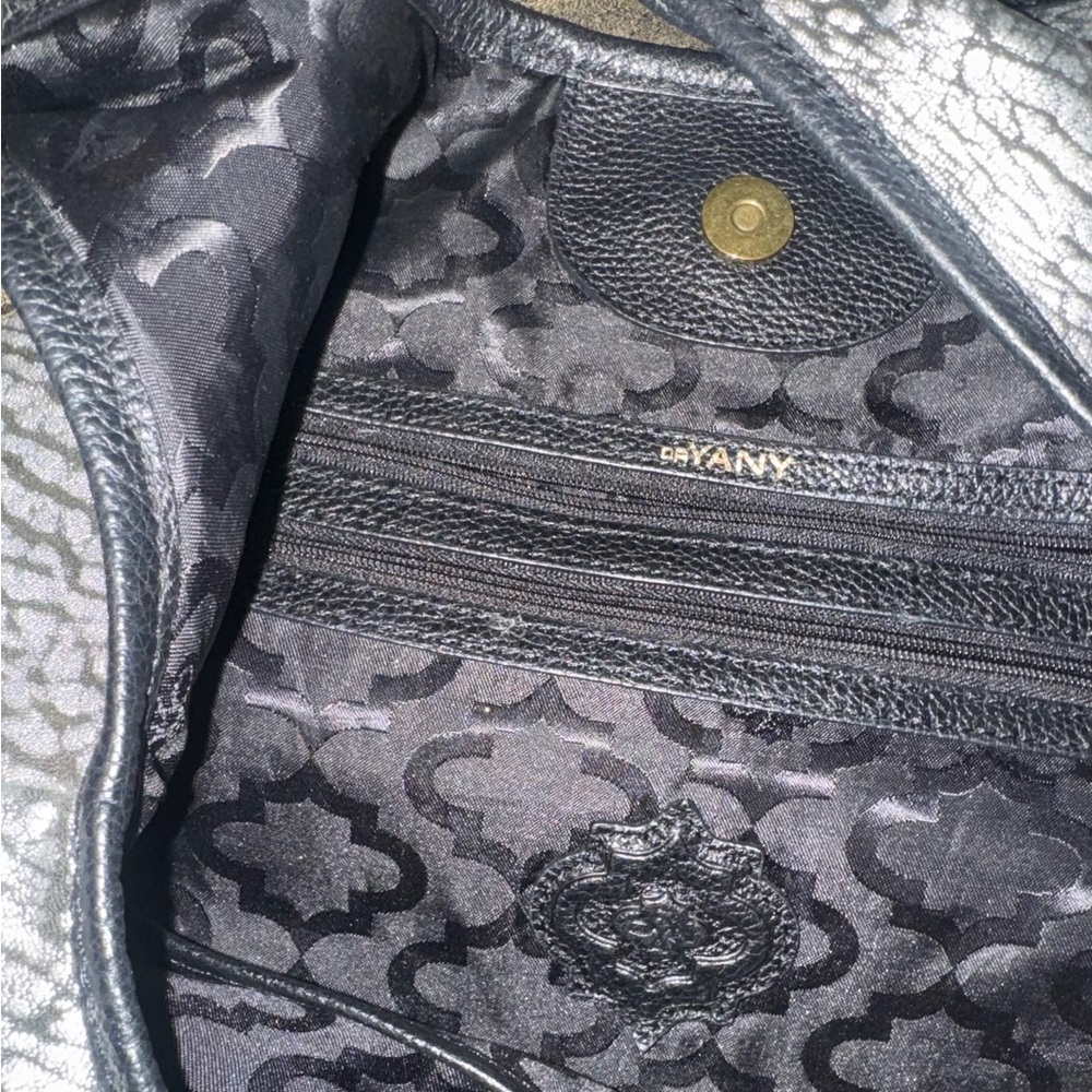 Black and silver soft leather purse $150 - Picture 5 of 5